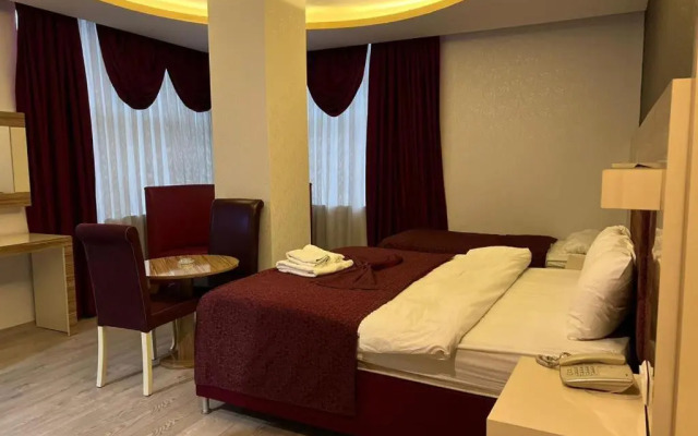 Grand Ezel Hotel