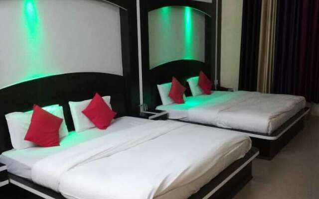 OYO 5876 Hotel KS International