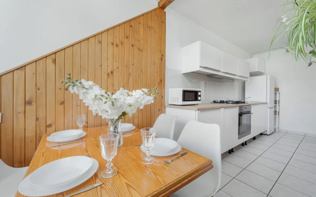 Modern Apartment Wrocław by Renters