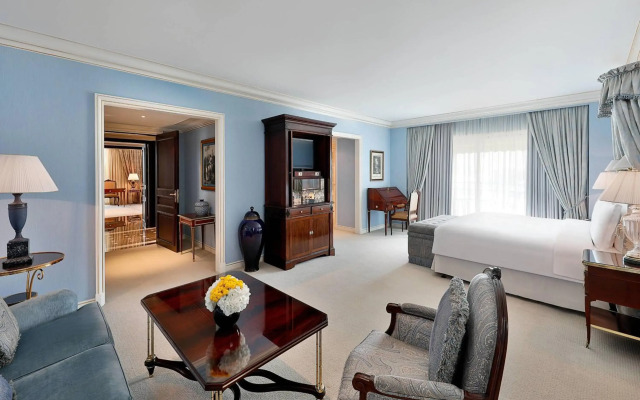 The Ritz-Carlton, Bahrain