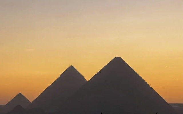 asser hotel pyramids