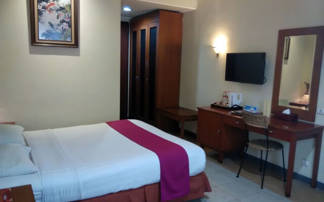 Lotus Garden Hotel