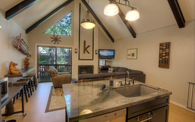 Babbling Brook Hideaway