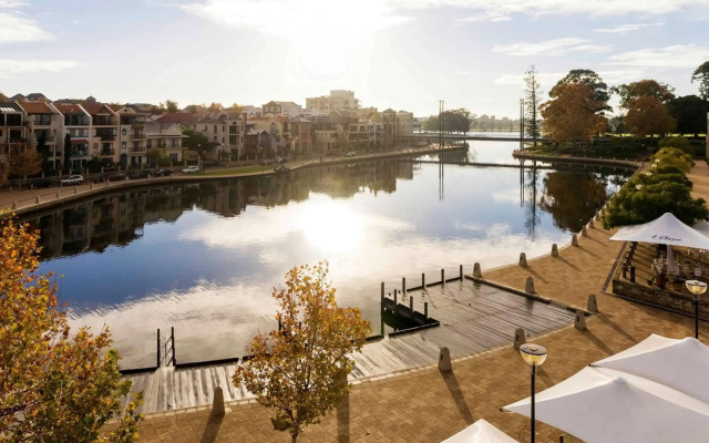 East Perth Suites Hotel