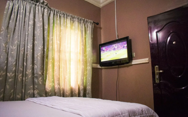 Ccise Court Hotels Limited