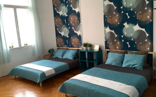 Hi5 Apartments - Parliament