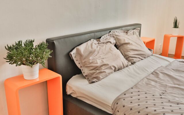 Comfortable Zizkov Apt for 6 pax easyBNB