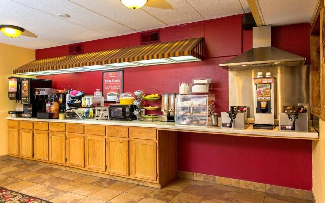 Econo Lodge Mayo Clinic Area