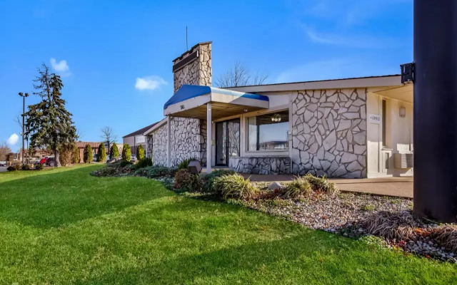 Rodeway Inn & Suites Fenton