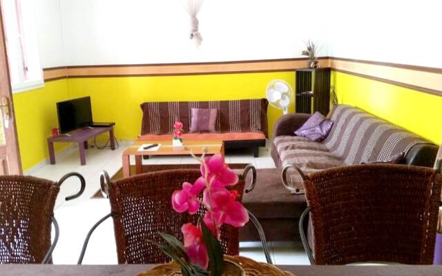 Apartment With 2 Bedrooms In Le Moule With Private Pool Enclosed Garden And Wifi