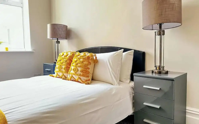 Howard Gardens - 2 Bedroom Apartment in Cardiff City Centre