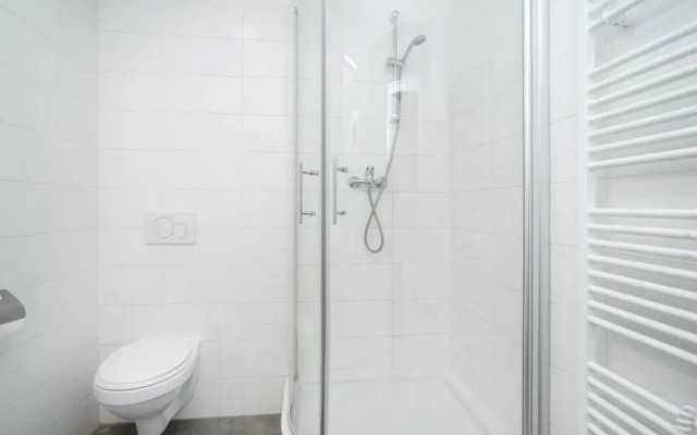 Bright, Spacious Apartment in the Historic Centre