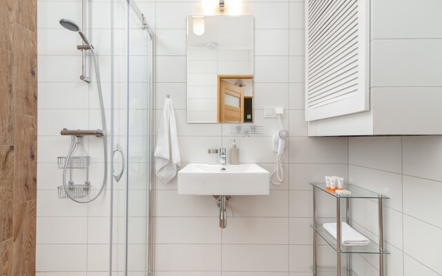 Prestige Golden View Wellness Apartments