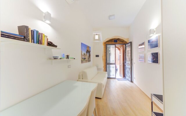 La Dolce Vita Studio Flat
