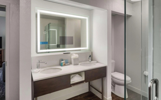 Hampton Inn Louisville - Northeast