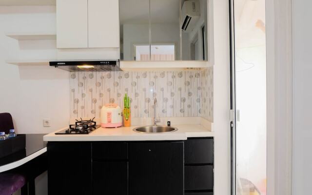 Comfortable 2BR at Bassura City Apartment