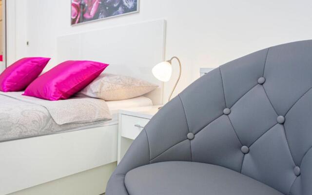Villa King Apartments