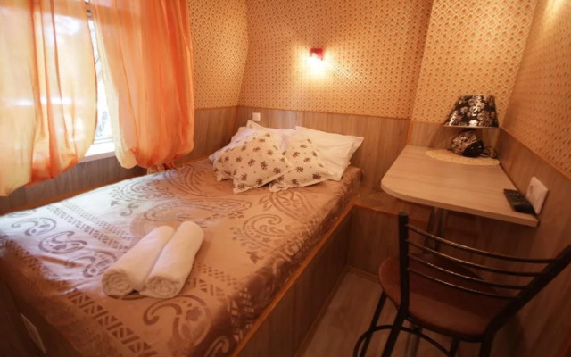 Отель Серебряный Двор