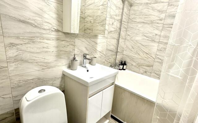 Apartments on Priorova street 16k3