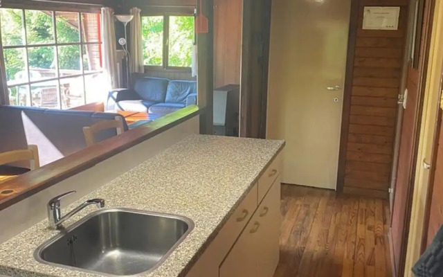 Ortho Hideaway With Garden