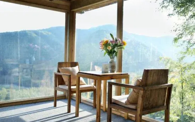 West Time Hot Spring Hostel