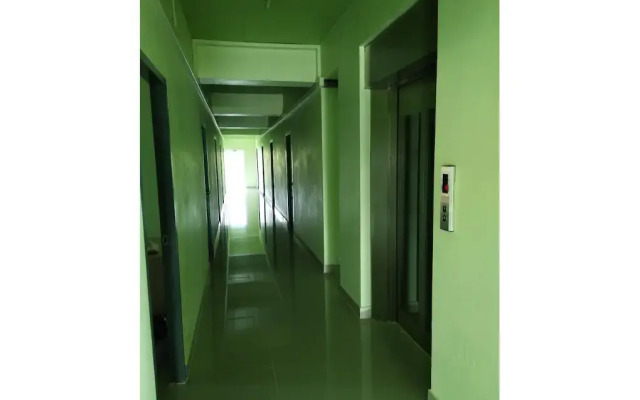 River Residence 2