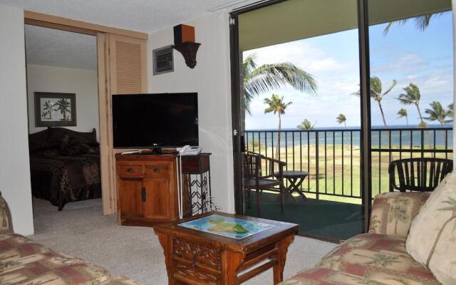 Kauhale Makai Condo on the Beach