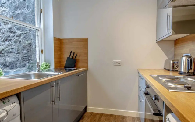 Stirling Central Apartment
