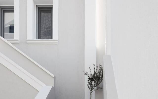 Pnoi Luxury Suites