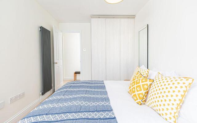 10 Tivoli Mews - By Luxury Apartments