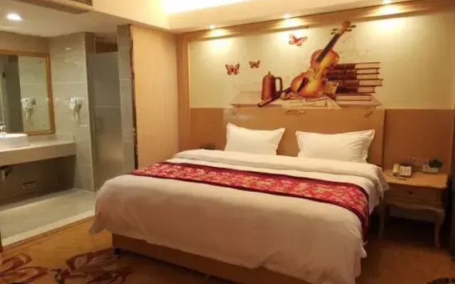 Wanxiang Hotel (Qinzhou Lingshan)