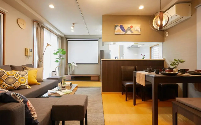 22-Sweet Dreams House in JR Okubo Station 5 min