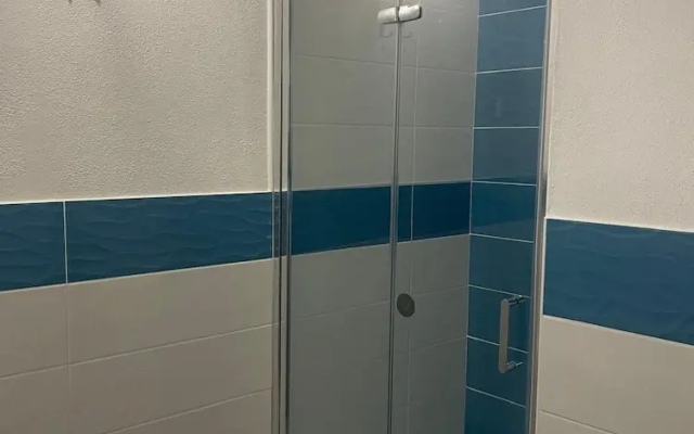 Luxar Suites & Apartments