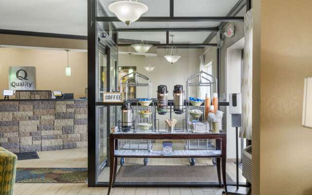 Quality Inn & Suites