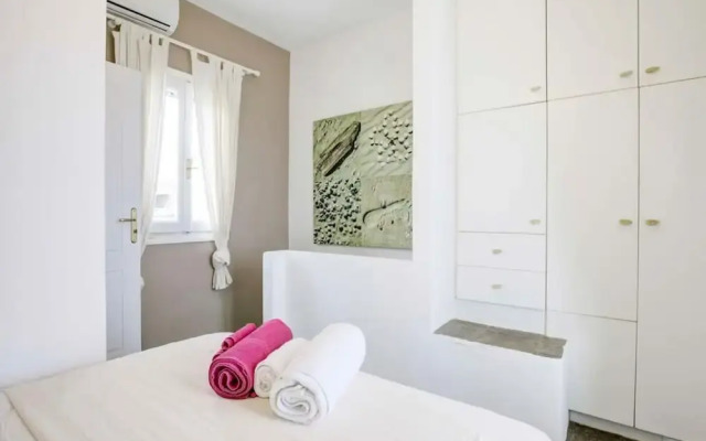 Ballos for 6 in Exomvourgo