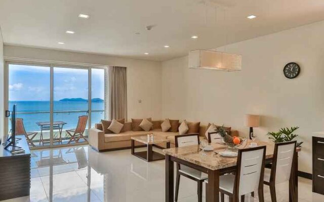 Ibeach Oceanview Luxury Apartment