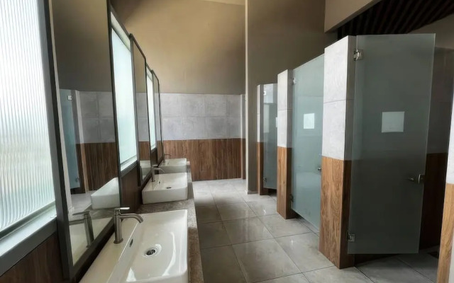 Kenwingston Platz @ KL North