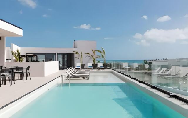 The Boat by Andiani Travel