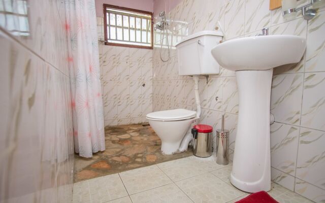 Njovu Park Lodge
