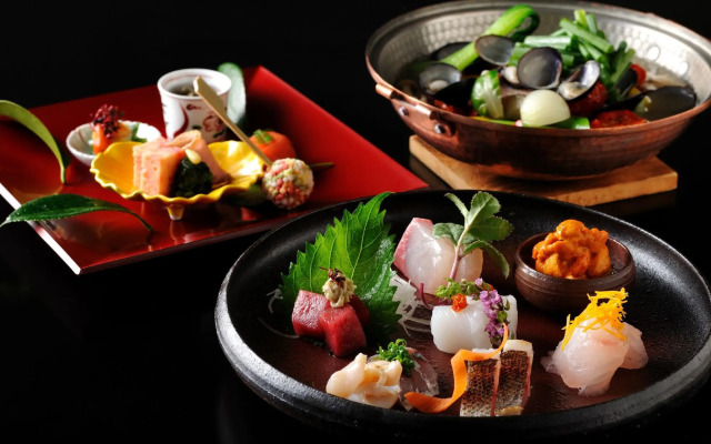 Yuraku