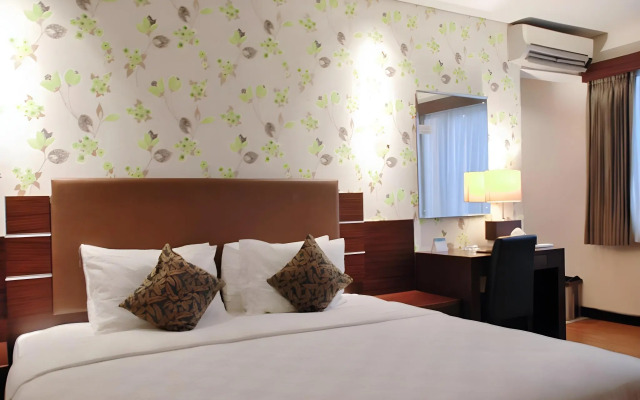 Royal Jelita Hotel