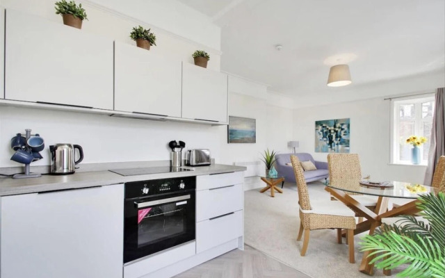 Stunning 2-bed Apartment in Tunbridge Wells