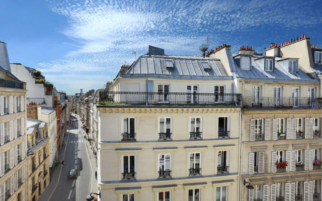 Hôtel R. Kipling by Happyculture
