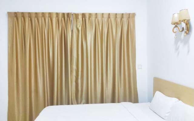 Rujia Hotel