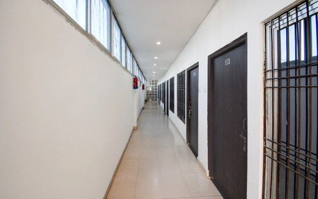 Super Hotel O Dariyapur Near Railway Crossing