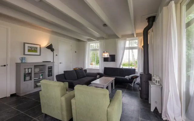 Family House in Vrouwenpolder Near Beach