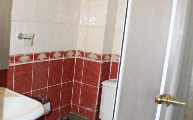 Kasmir Hotel