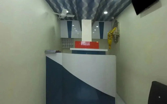 OYO 24458 Hotel Saim Pride