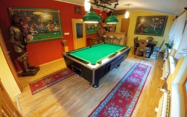 Apartments Ina