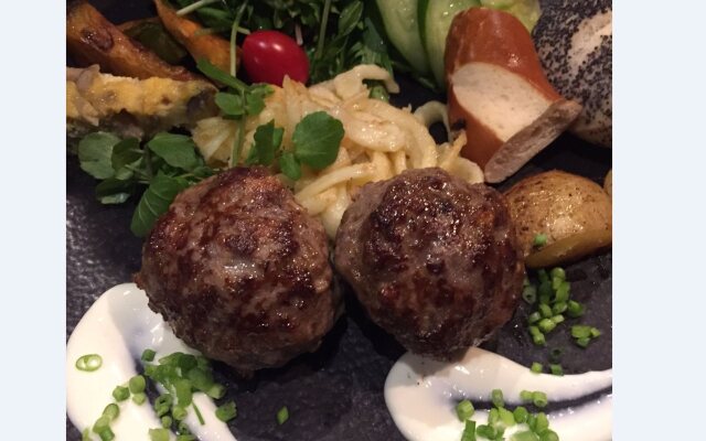 Gasthaus 44 Higashimikuni